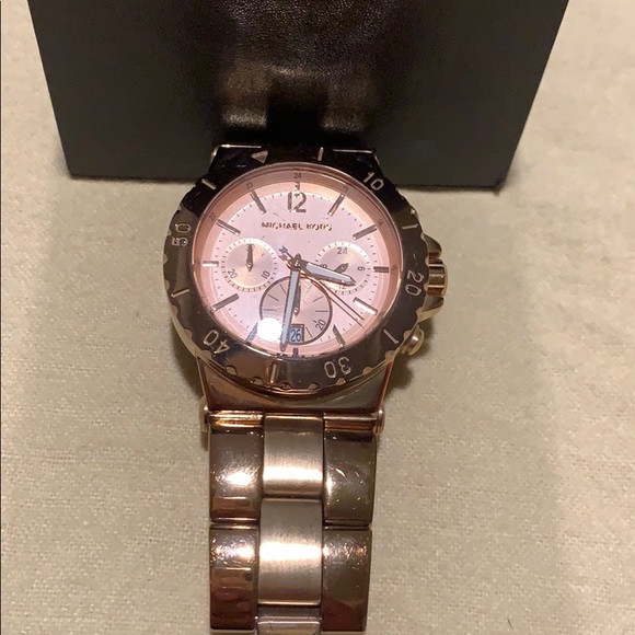 Michael Kors Mk-5314 Watch - Picture 2 of 2